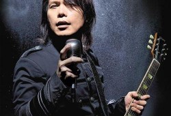 娱乐爆料伍佰是真的吗视频,娱乐爆料背后的真相